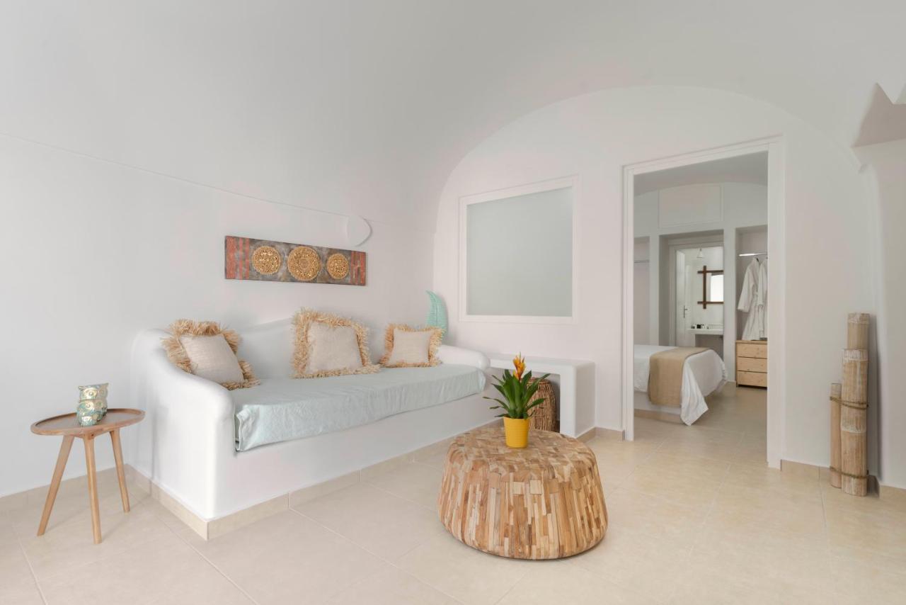 Thallos Cave House And Apartments Karterados  Exterior photo